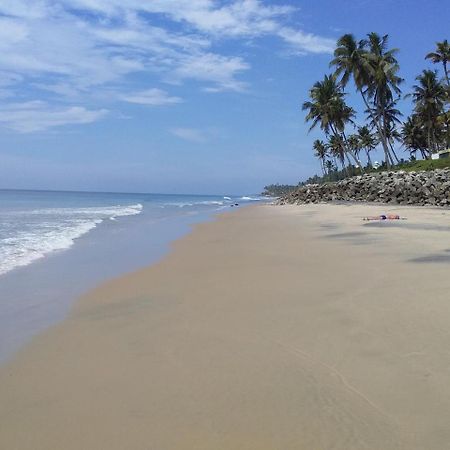 The First Place Yogaresort, Odayam วาร์คาลา ภายนอก รูปภาพ