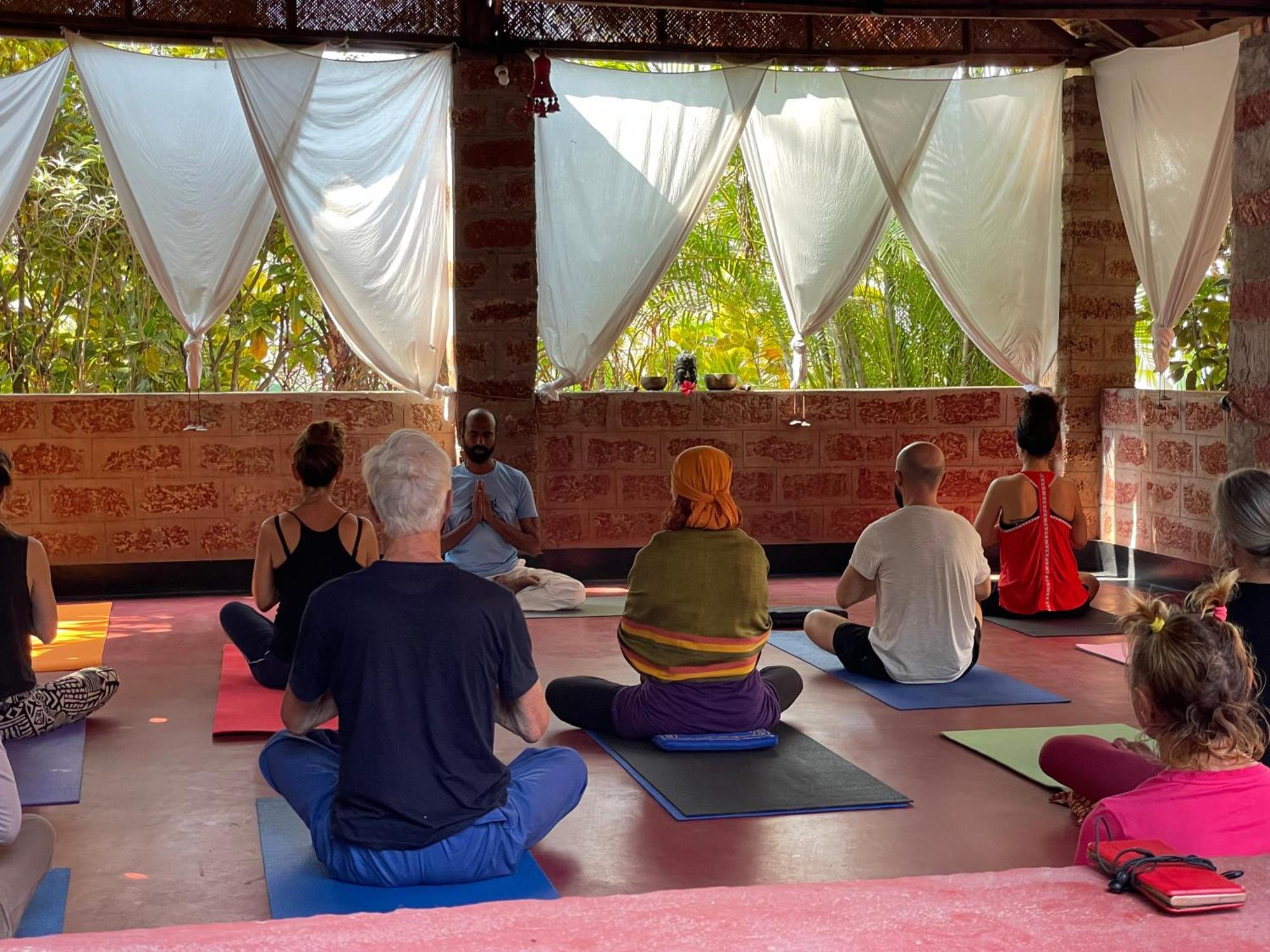 The First Place Yogaresort, Odayam วาร์คาลา ภายนอก รูปภาพ